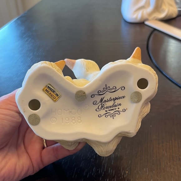 Vintage 80s Homco Cream and Orange Duckling Figurine Group - Picture 5 of 6